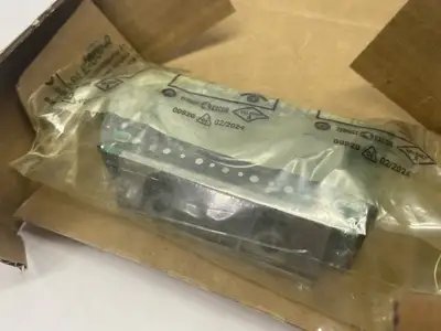 New | in-Stock INA Flanged Linear Guide Runner Block Bearing, Six-Row Linear Guides Michigan US | Maverick Industrial Sales #1391170