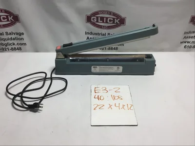 Uline KF-400HC Handheld Bag Electric Heating Sealer 120V 60Hz 670W