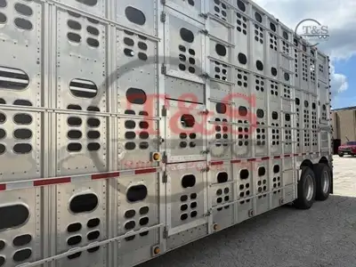 Used 2019 WILSON _UNKNOWN_ Livestock Trailers Illinois US | T&S Trailer Pool #1509473