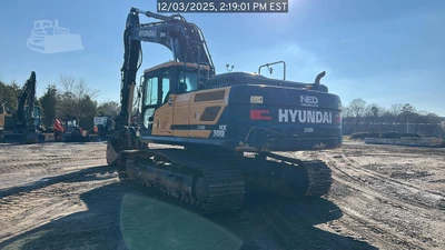 Used 2023 HYUNDAI HX300AL Crawler Excavators Georgia US | National Equipment Dealers #1422319