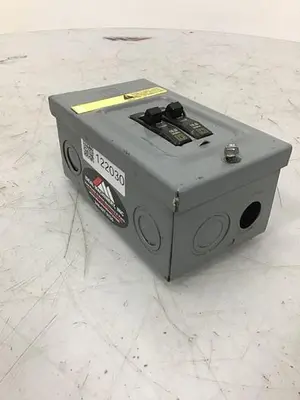 USED SQUARE D Q02L30S