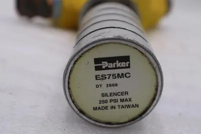 ROSS LOX PNEUMATIC VALVE  Y1523C6002 STOCK 4915