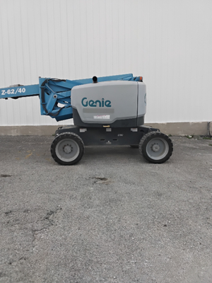 USED 2016 Genie Z-62/40