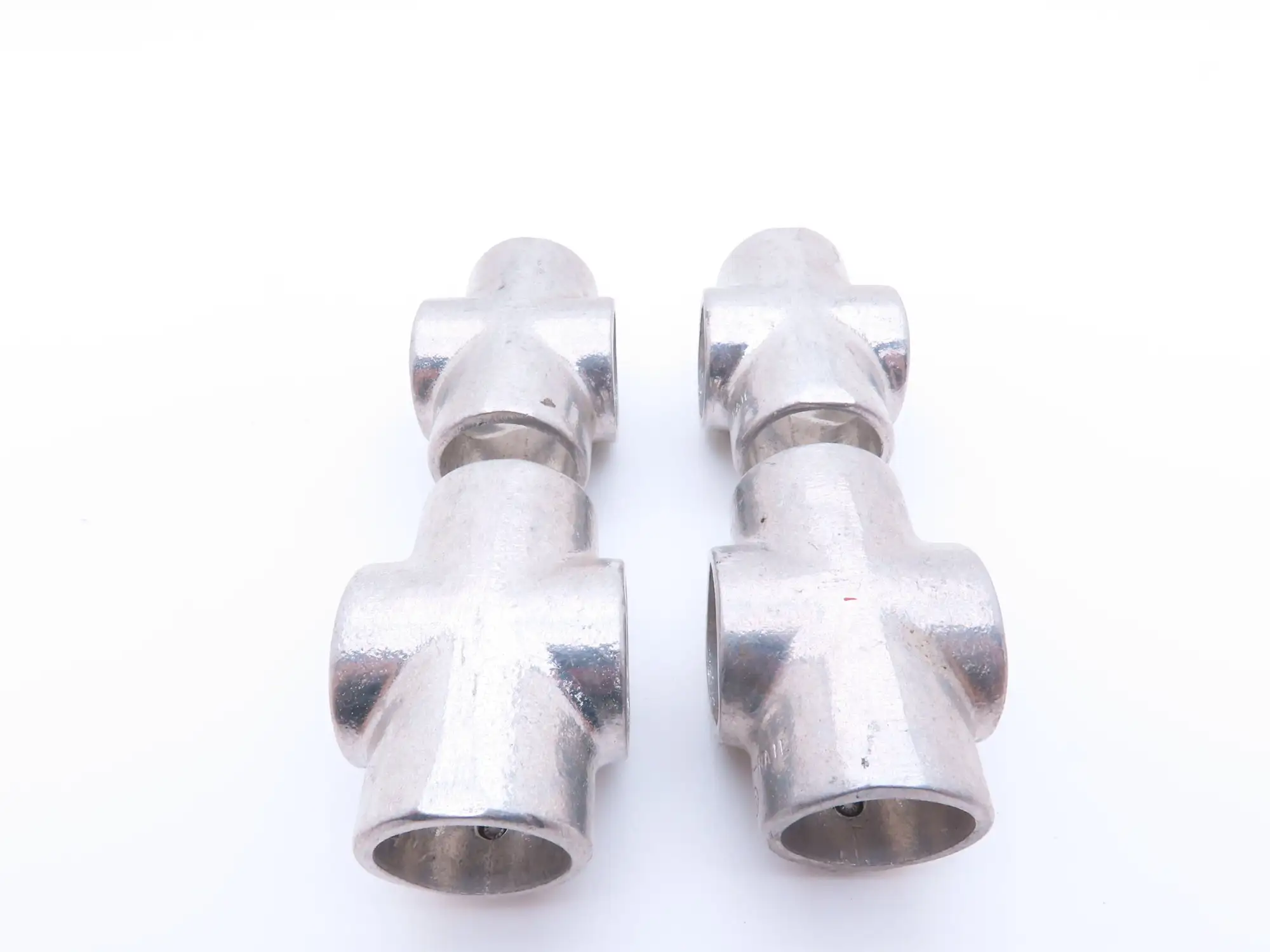 Hollaender 7-7 1-1/4 Speed-Rail Cross 1-1/4" Pipe Fits 1.66" 4 Screw OD Lot of 4