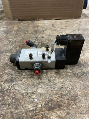 Norgren V61R417AA313JH Pneumatic Solenoid Control Valve 145PSI 2-way, 2-position