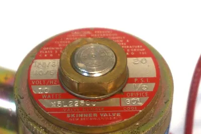 NEW SKINNER X5L22500 SOLENOID VALVE