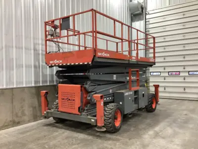 Used 2017 SKYJACK SJ9250 Scissor Lifters Pennsylvania US | National Lift Equipment #1381532