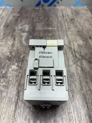 ALLEN BRADLEY 100-C72D*00 Electrical/PLC/Automation | ESS Industrial Equipment Sales (7)