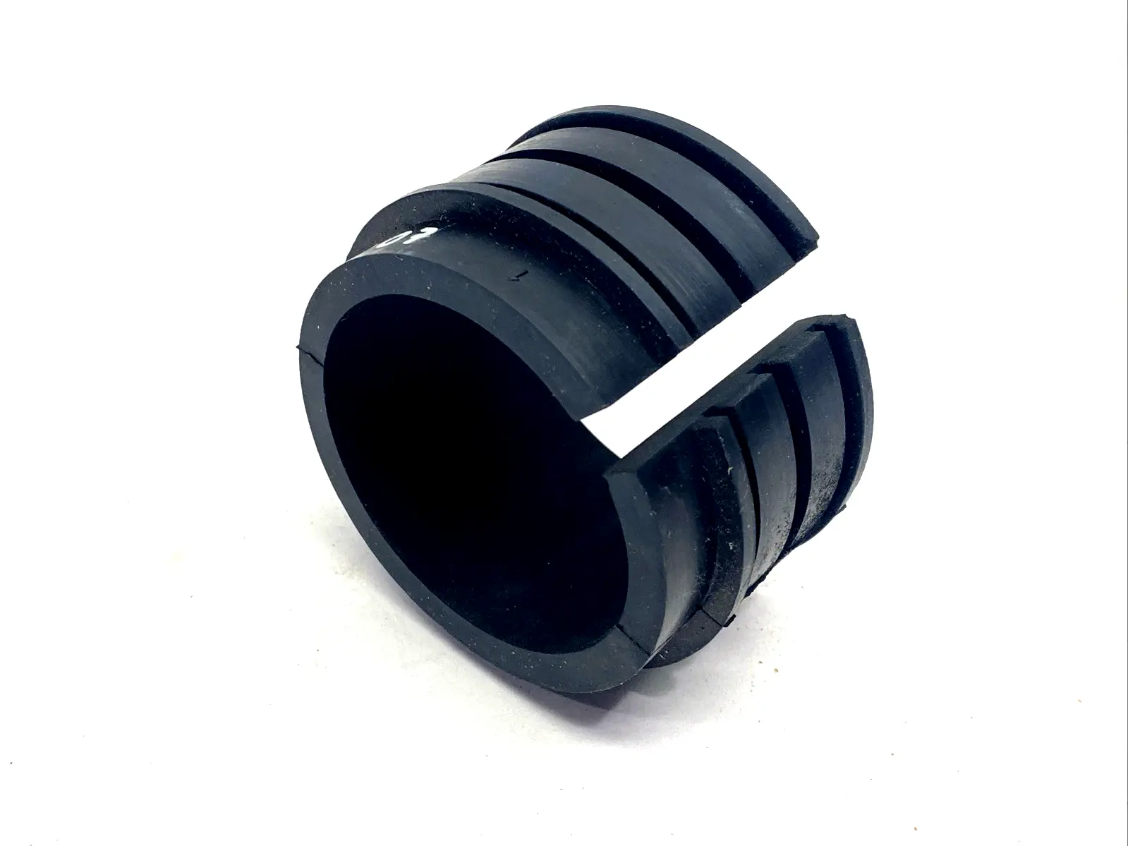 B00760-06-33-07 | Leoni  Strain Relief Cable Grommet/Protector - New Other