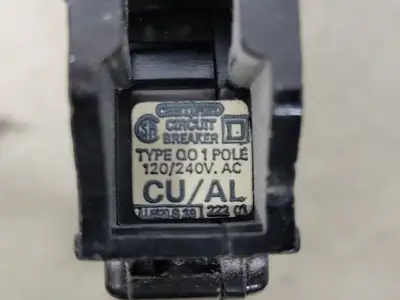 Used SQUARE D QO115 Switchgears British Columbia CA | Lenmark #835384