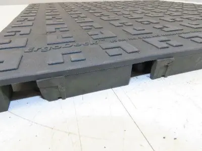 Wearwell H-9389 ErgoDeck Mat - 18 x 18", Solid Tile 7/8" Thick  Lot of 24