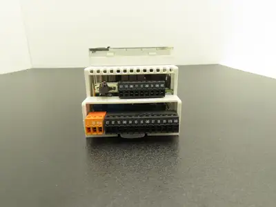 Carel P+D000UE1DLF0 Programmable Controller PLC Input Output Rev 1.316
