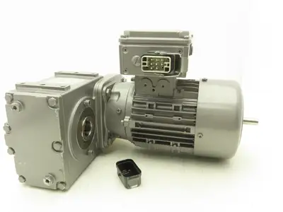 Nord SK 0182.1AXZGH-71LP/2 CUS Gear Motor 4.85 Ratio 581rpm .55kw 230/400V