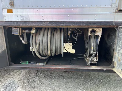 Used 2000 _UNKNOWN_ _UNKNOWN_ Fuel & Lube Trucks Oregon US | KNM Equipment Sales & Service #1363592