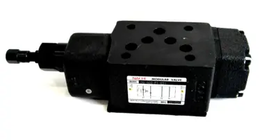 NEW NACHI OG-G03-P1-E51 MODULAR VALVE OGG03P1E51