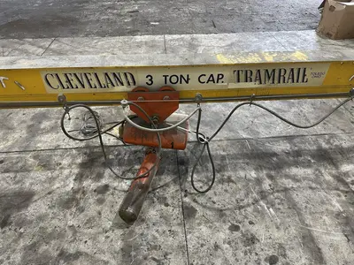 3 TON X 17' CLEVELAND TRAMRAIL UNDERSLUNG BRIDGE CRANE W/3-TON CM LODESTAR HOIST: STOCK #23053