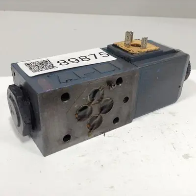 USED VICKERS DG4V-3-2AL-M-U-HL7-60