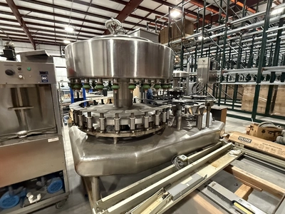 Used FEDERAL 26 VALVE Beverage Equipment - Carbonated Monoblock South Carolina US | Beverage Industries #1359651