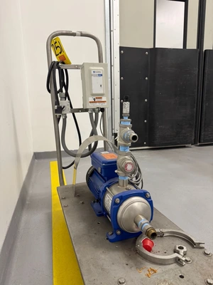 Used _UNKNOWN_ _UNKNOWN_ Sanitary  Pump Rhode Island US | Federal Equipment Company #1344423