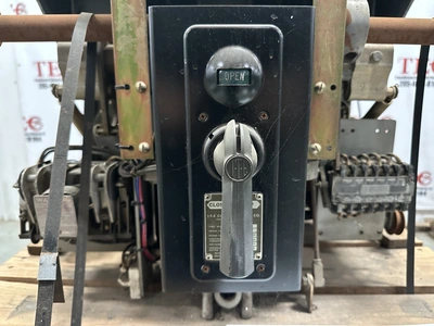 ITE KD-A KD-A ITE 3000A EO/DO LI Air Circuit Breaker 3000A, 600V
