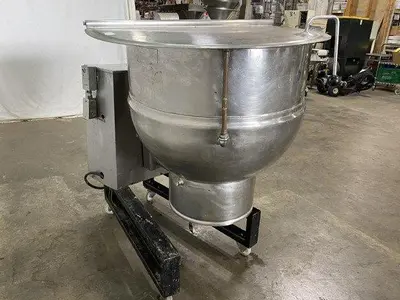 USED 1982 GROEN DEE/4-60