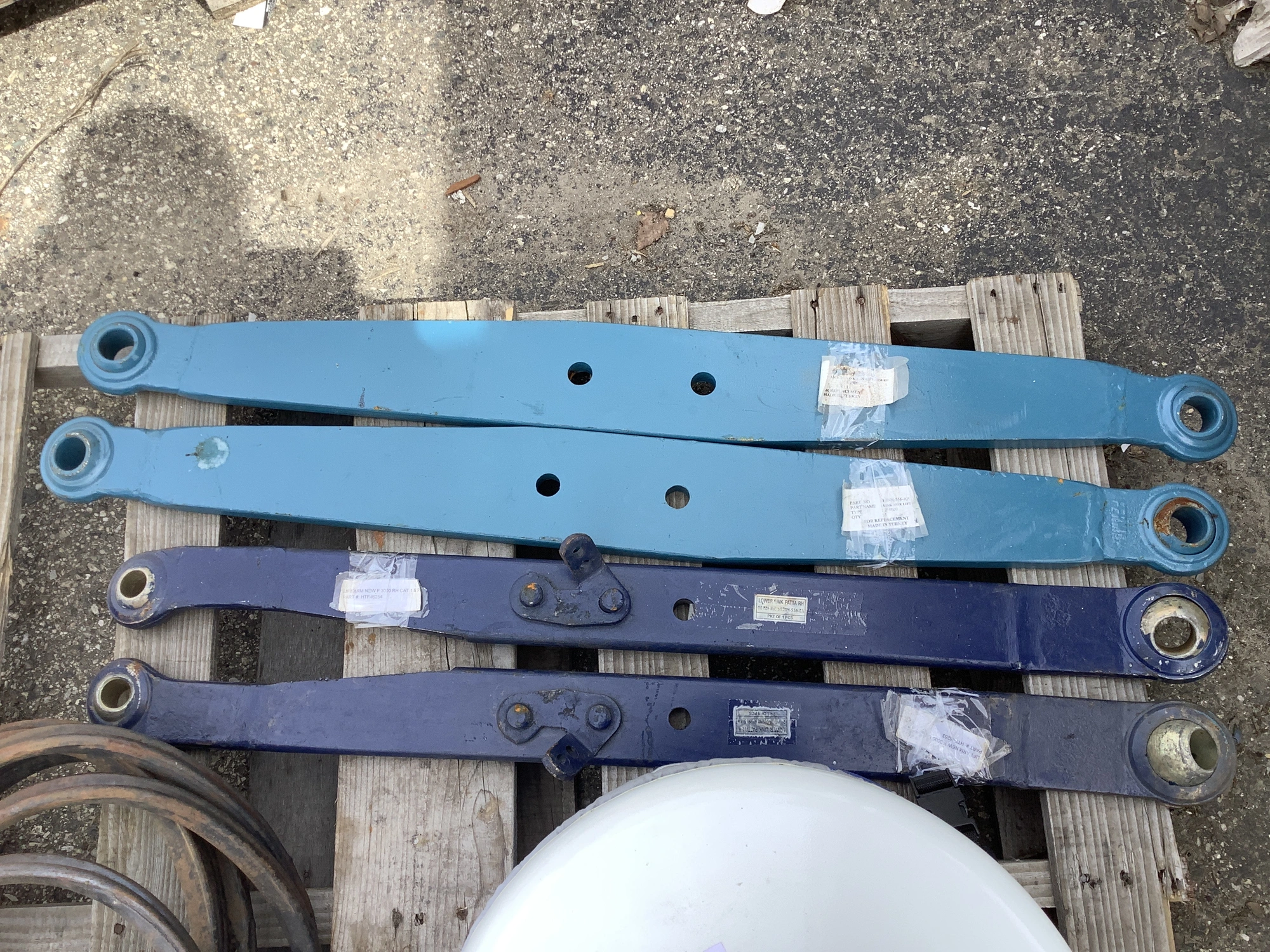 (2) sets of Ford Lower arms, 4 pieces