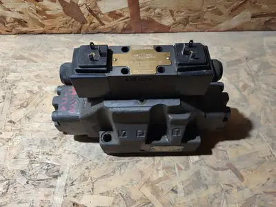 Used DENISON A3D06 35 B07 0303 Parts (Hydraulics and Pneumatics) British Columbia CA | Lenmark #264410