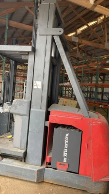 Used RAYMOND SA-CSR30T Misc Forklifts Wisconsin US | Heavy Wall Consulting #1310620