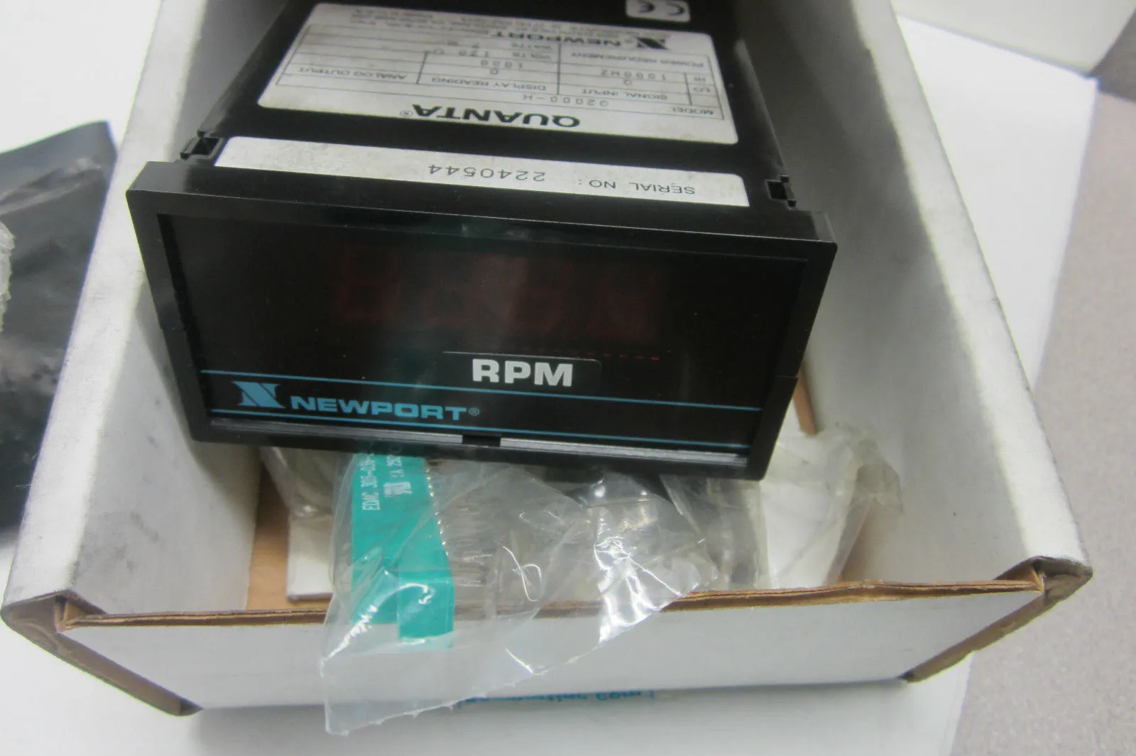 NEW NEWPORT Q2000-H DISPLAY PANEL Q2000H