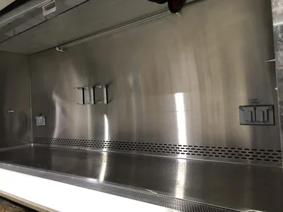 Nuaire NU-S425-600 Fume Hood / Biological Safety Cabinet 115V