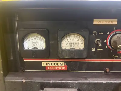LINCOLN ELECTRIC DC-600 IDEALARC DC ARC WELDER: YOBRO #24625