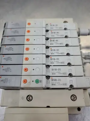 SMC SV1400-5FU 7-Module 24VDC Valve Manifold. 6D-19