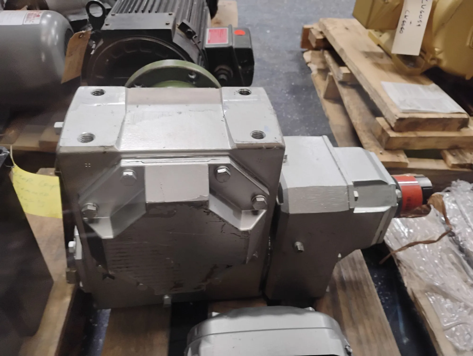USED ELECTRA-GEAR DIVISION 7723701-0E