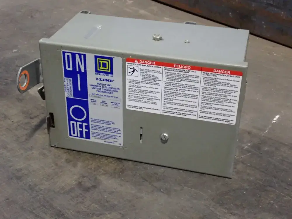 USED SQUARE D PFA32100G