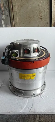 USED LEYBOLD MAG W 2000