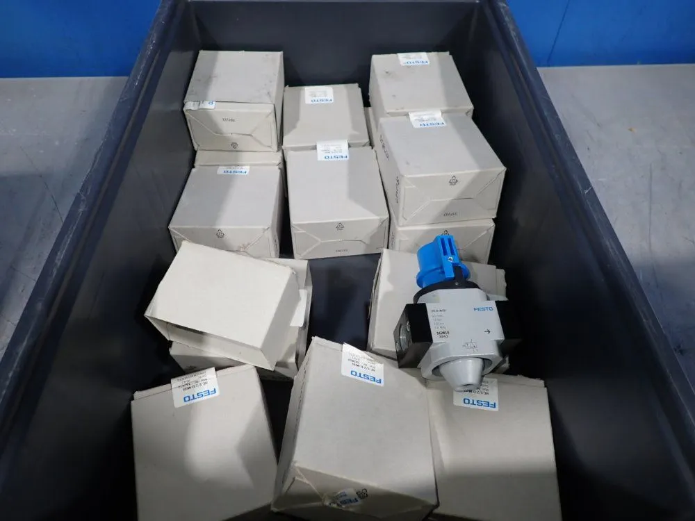 New | in-Stock FESTO HE1/2DMIDI Valves/Fittings | HGR 24 #732528