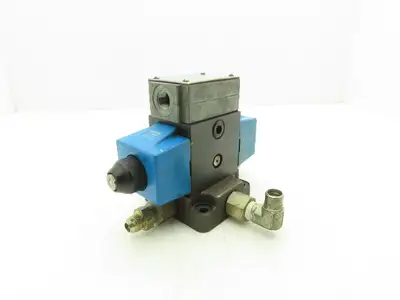 Used VICKERS _UNKNOWN_ Valves/Fittings Indiana US | Arrow Industrial #1316961