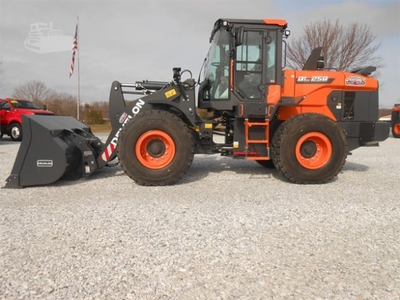 USED 2022 Develon DL250-7