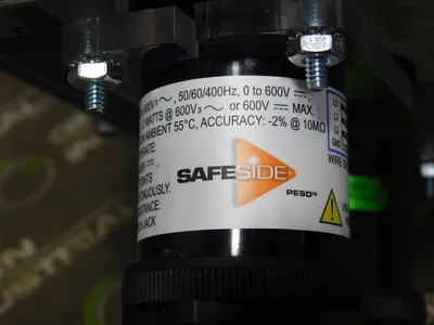 SafeSide P-S10S21-M3RX Voltage Test Station Voltage Indicator & Test Point New