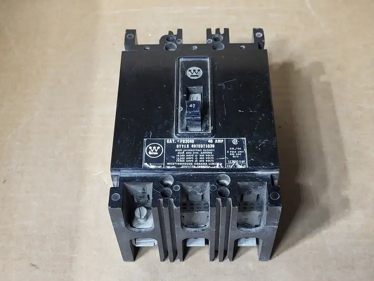 Used WESTINGHOUSE FB3040 Switchgears British Columbia CA | Lenmark #409241