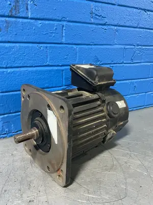 USED 1995 YASKAWA UGCMED08 AA206