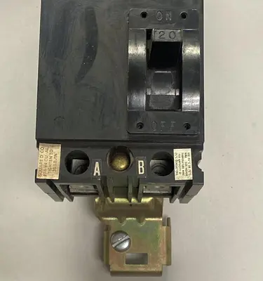 Used SQUARE D FA24020AB Circuit Breakers | Surplus Asset Holdings #1189084