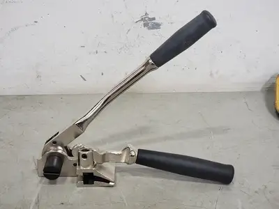 NEW AXIS 21776
