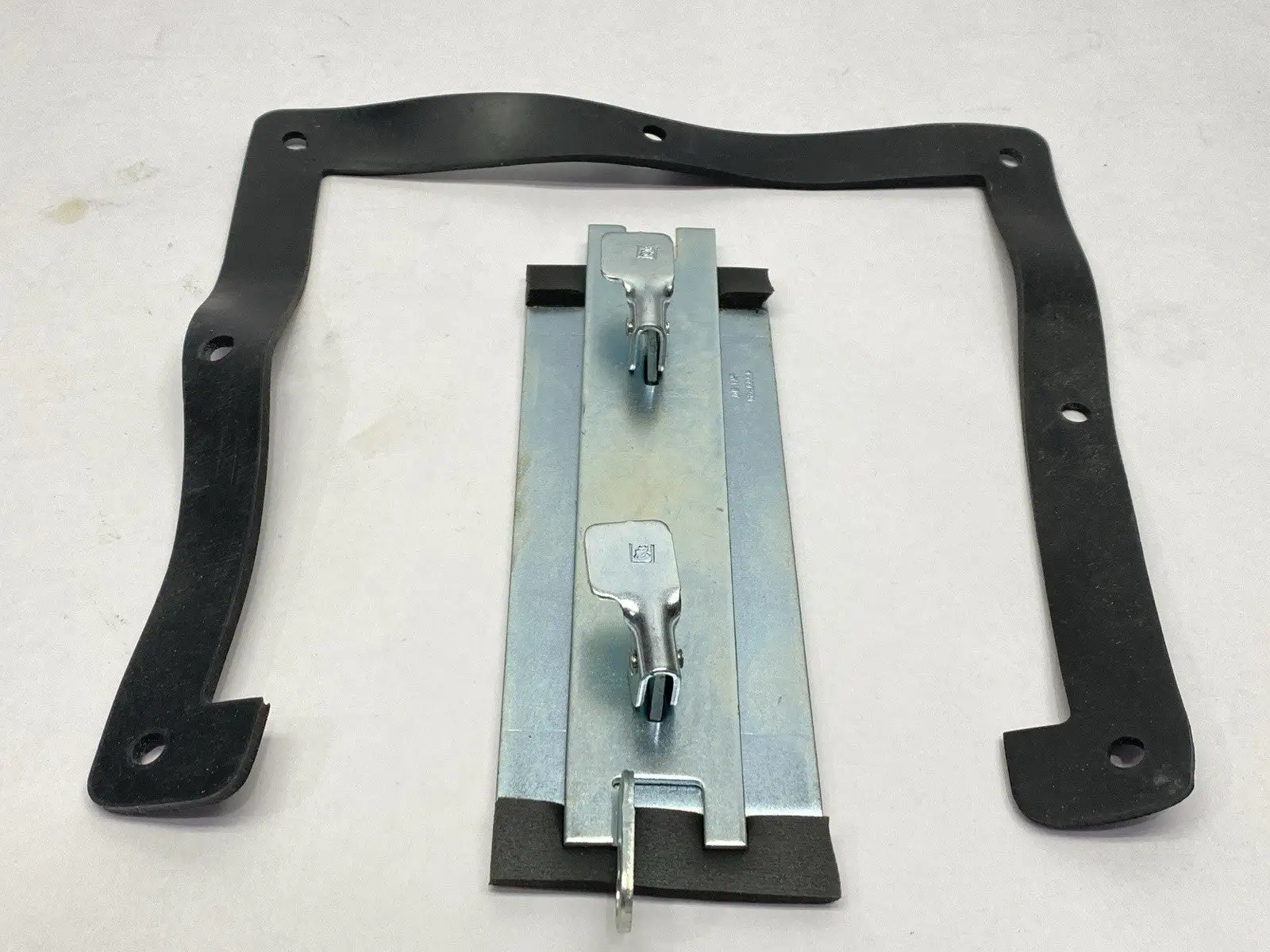 F88LSGQR | Hoffman  Quick-Release Flat Wireway Sealing Plate 8" x 8" Gray 19390 - New Other