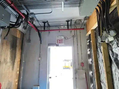 5 kV E-House Genset Control Room PDC w/ 9 x 1200 amp Breaker