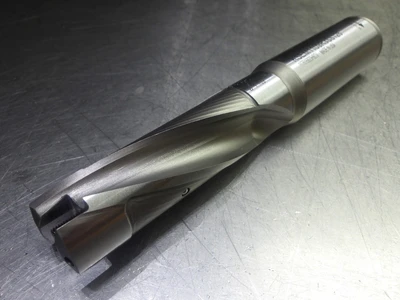 Kennametal 1.109" Coolant Thru Indexable Drill KSEM1109R3SS125 (LOC2703D)