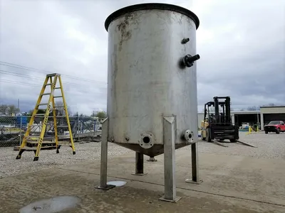 Used STAINLESS _UNKNOWN_ Dish & Cone Bottom Tanks West Virginia US | Cooper Industries #1409302
