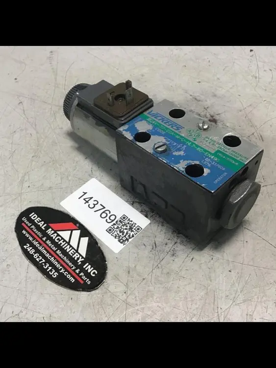 Used VICKERS DG4V3S22AMUHL760EN490 Valves/Fittings Michigan US | Ideal Machinery #606151