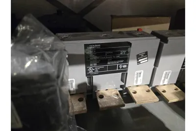 Used _UNKNOWN_ _UNKNOWN_ Circuit Breakers Texas US | IRS Auction #1512240