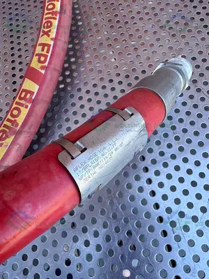 USED BIOFLEX RC 98" AFLEX HOSE W/ 1" SANITARY FITTING TO NPT